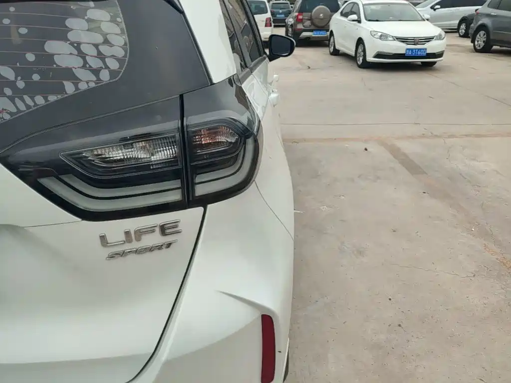 Honda Life — миниатюра 8