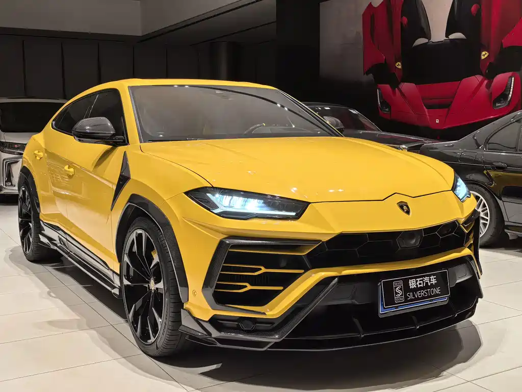 Lamborghini Urus — миниатюра 2