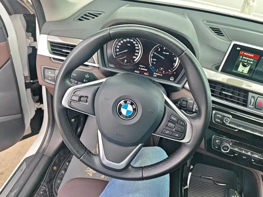 BMW X1 — миниатюра 15