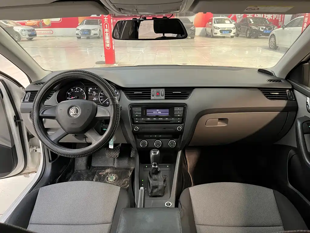 Skoda Octavia — миниатюра 6