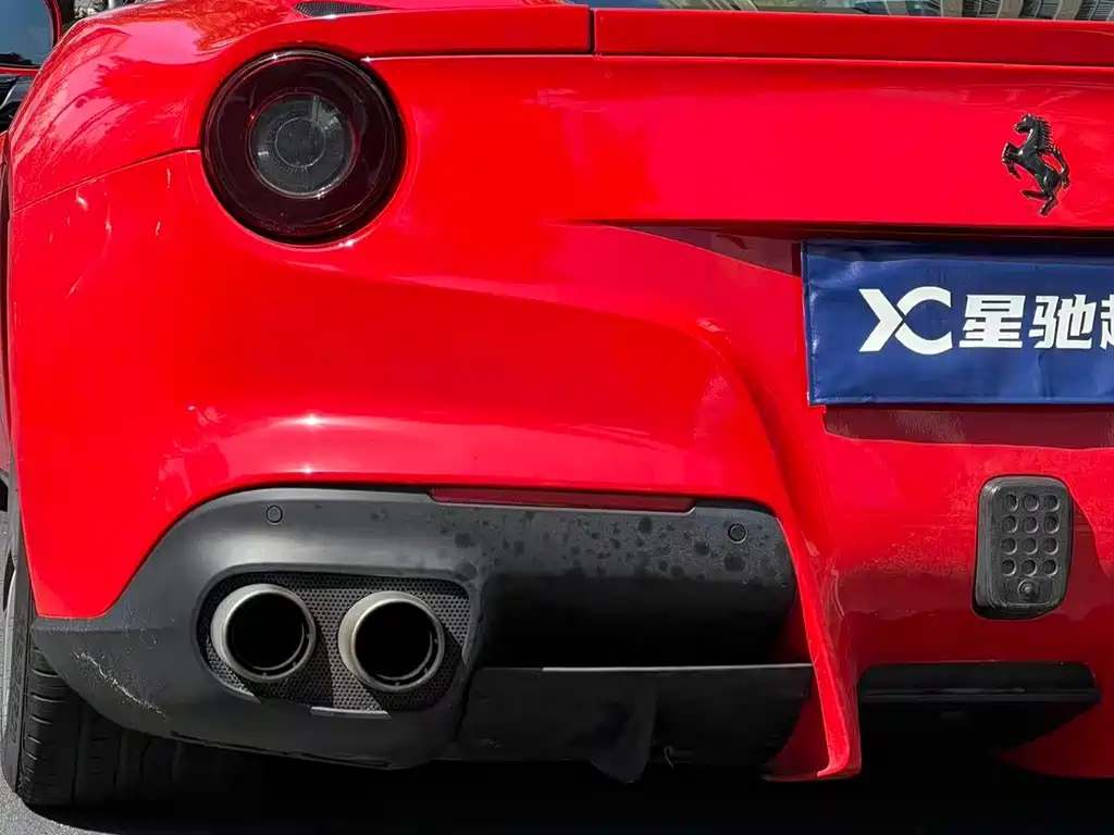 Ferrari F12berlinetta — миниатюра 7