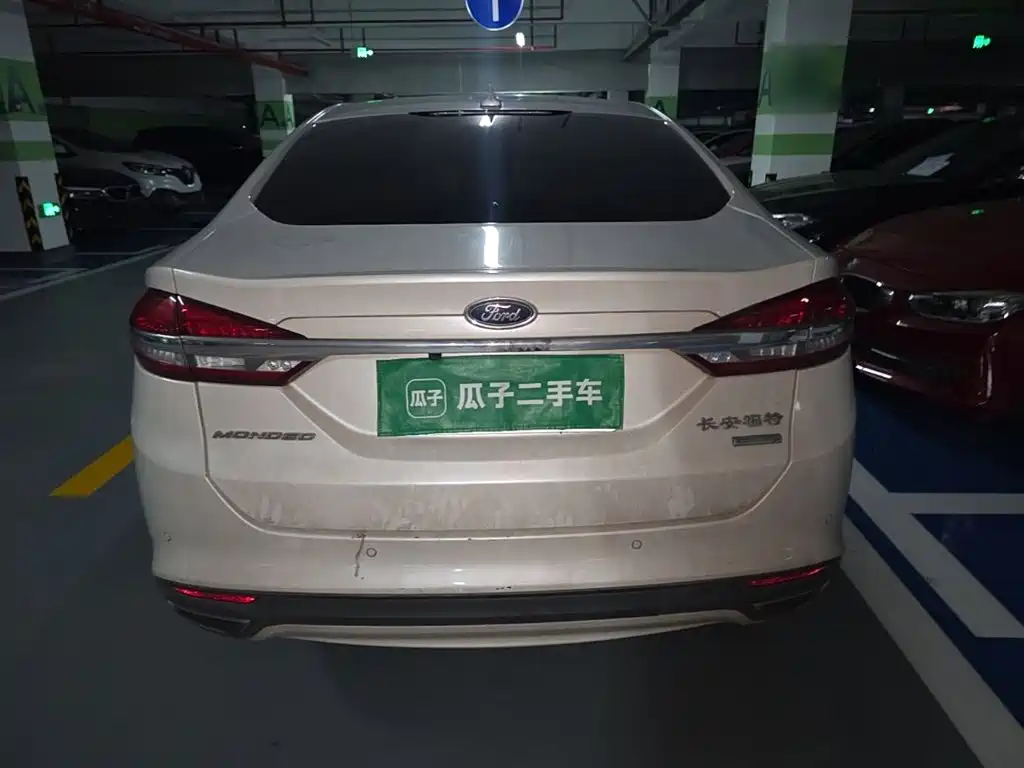 Ford Mondeo — миниатюра 6
