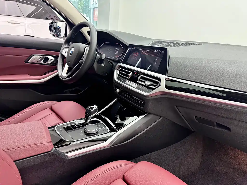 BMW 3 Series — миниатюра 16