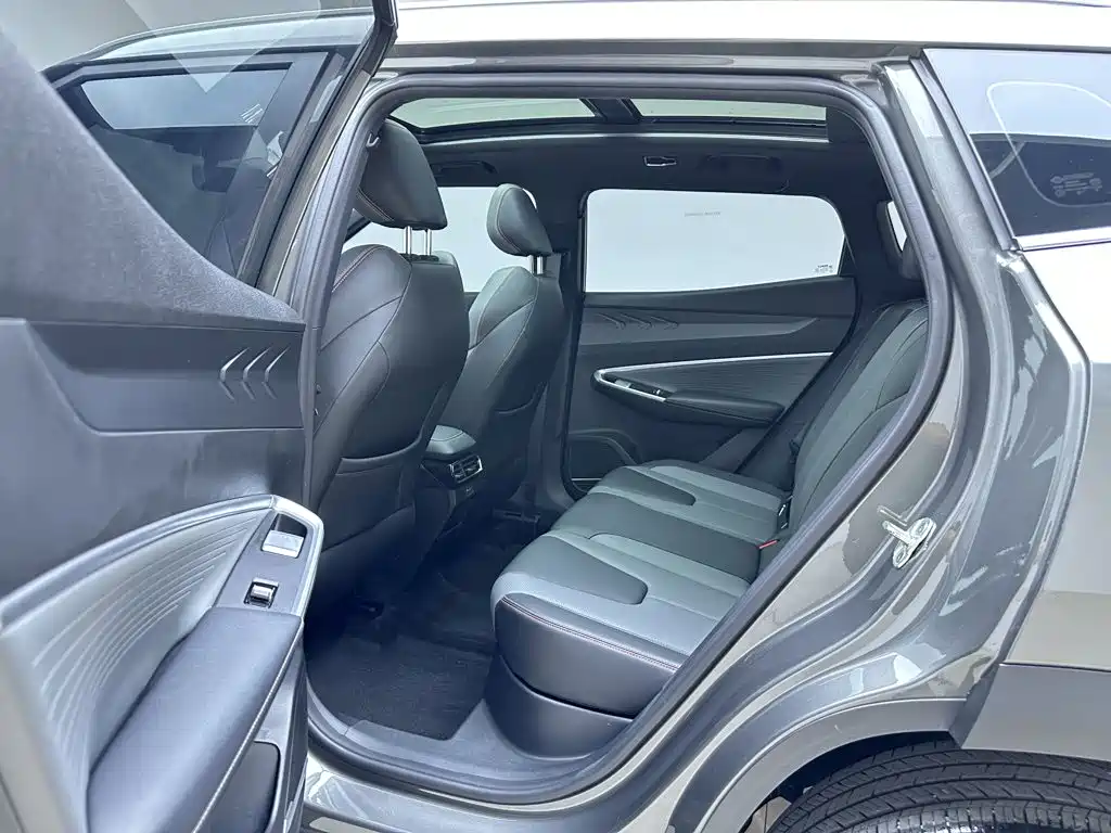 Geely Boyue — миниатюра 22