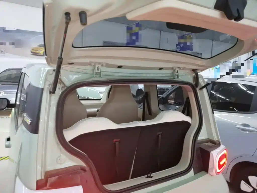 Wuling MINIEV — миниатюра 19