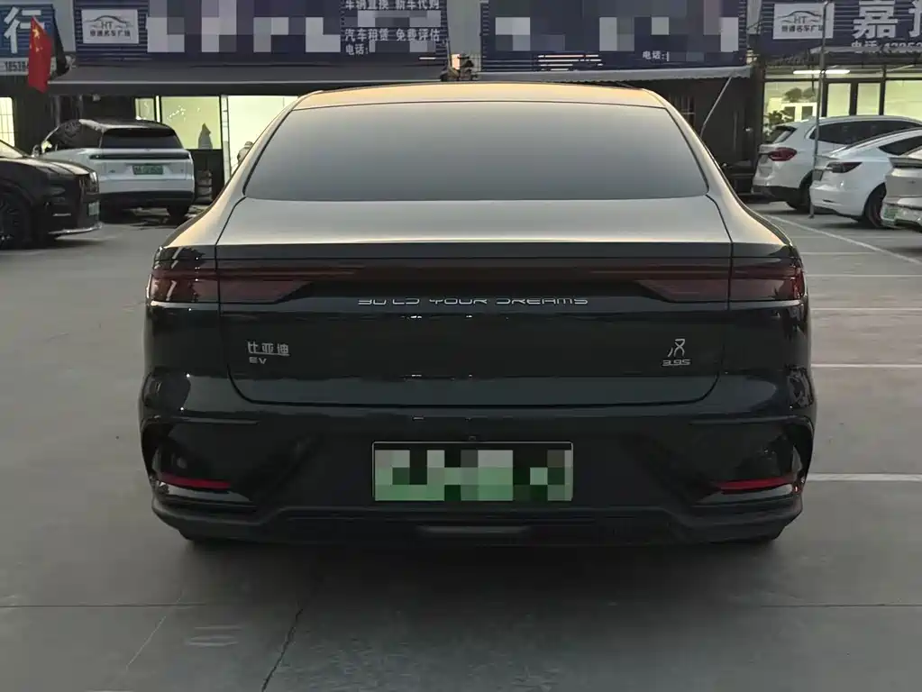 BYD Han — миниатюра 5