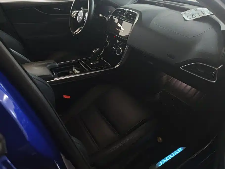 Jaguar XEL — миниатюра 8