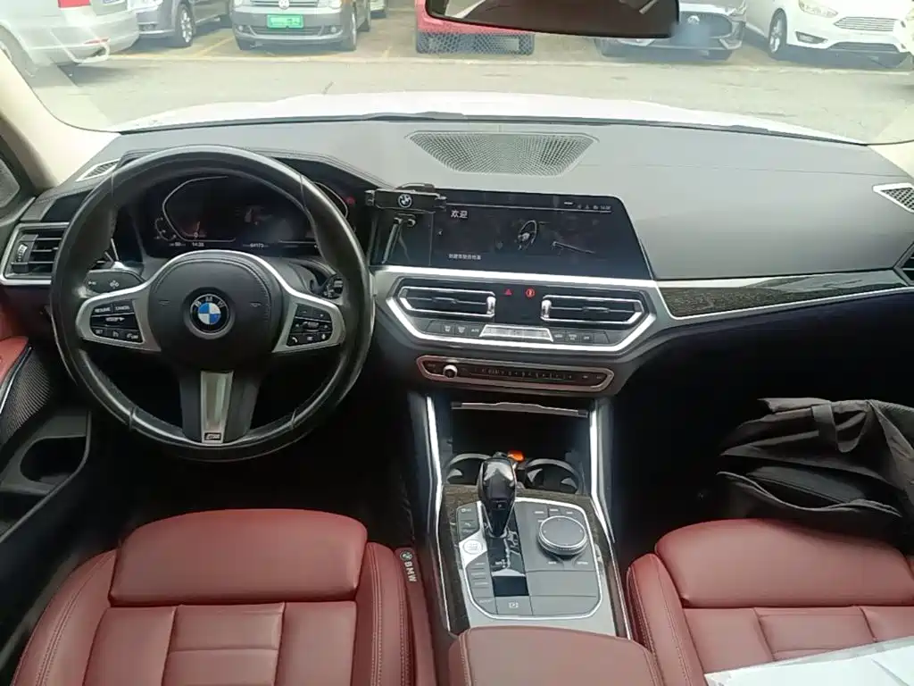 BMW 3 Series — миниатюра 10