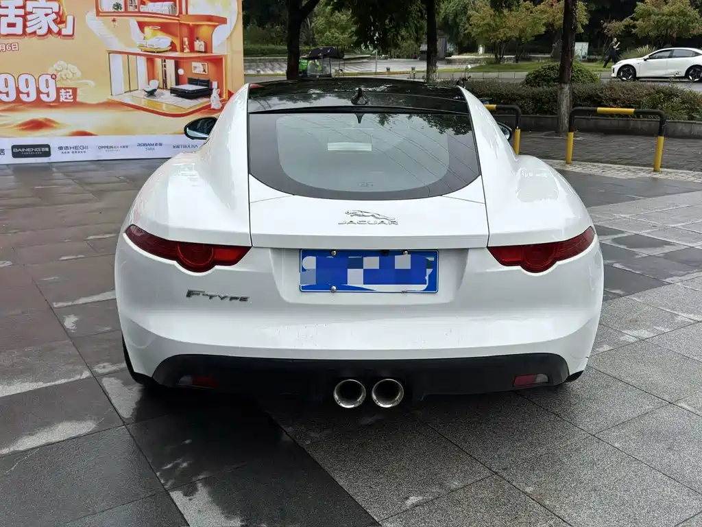 Jaguar F-TYPE — миниатюра 7