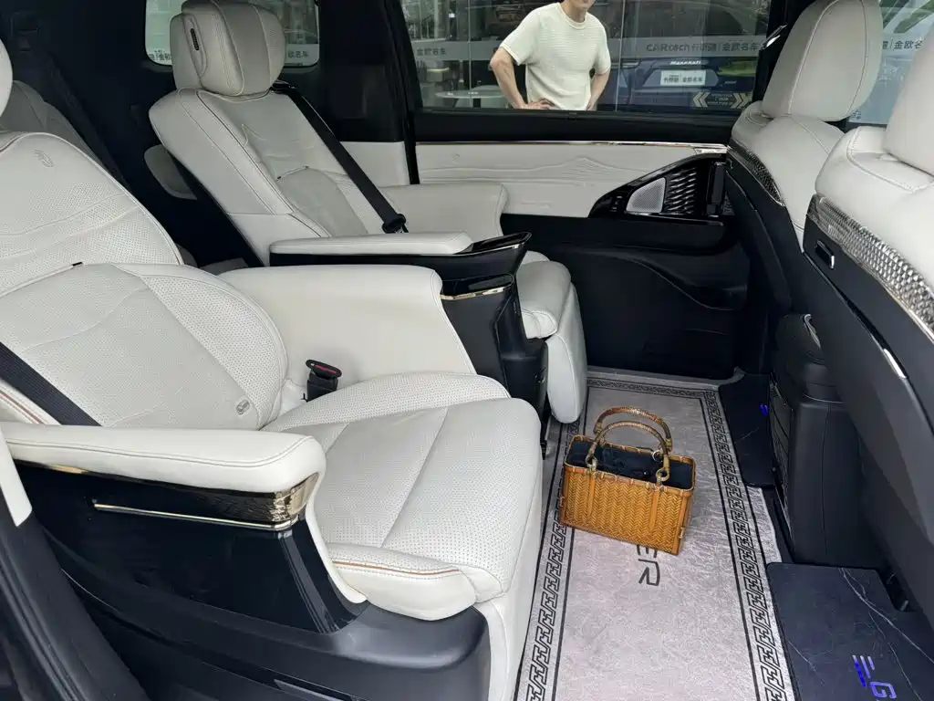 GAC Motor Trumpchi M8 — миниатюра 4