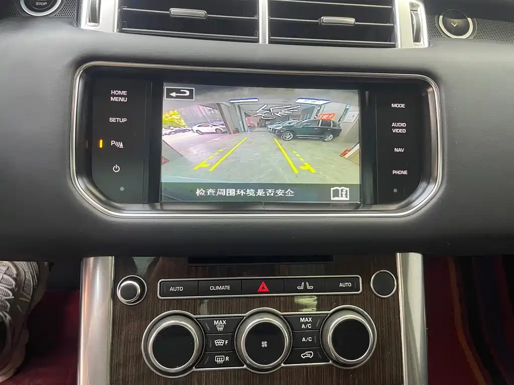 Land Rover Sport — миниатюра 19