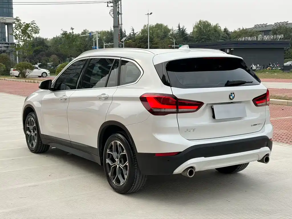 BMW X1 — миниатюра 9
