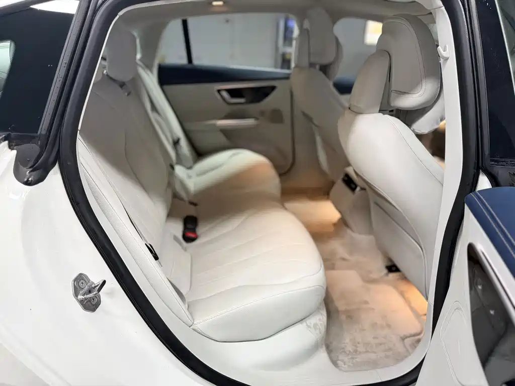 Mercedes-Benz EQE — миниатюра 4