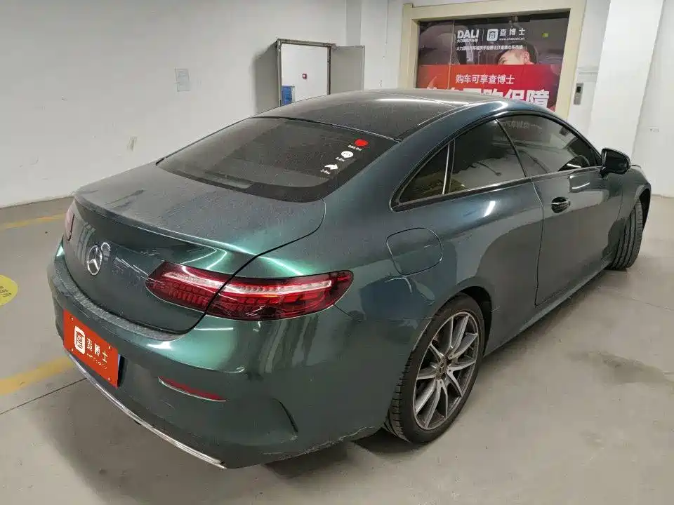 Mercedes-Benz E-Class (Import) — миниатюра 6