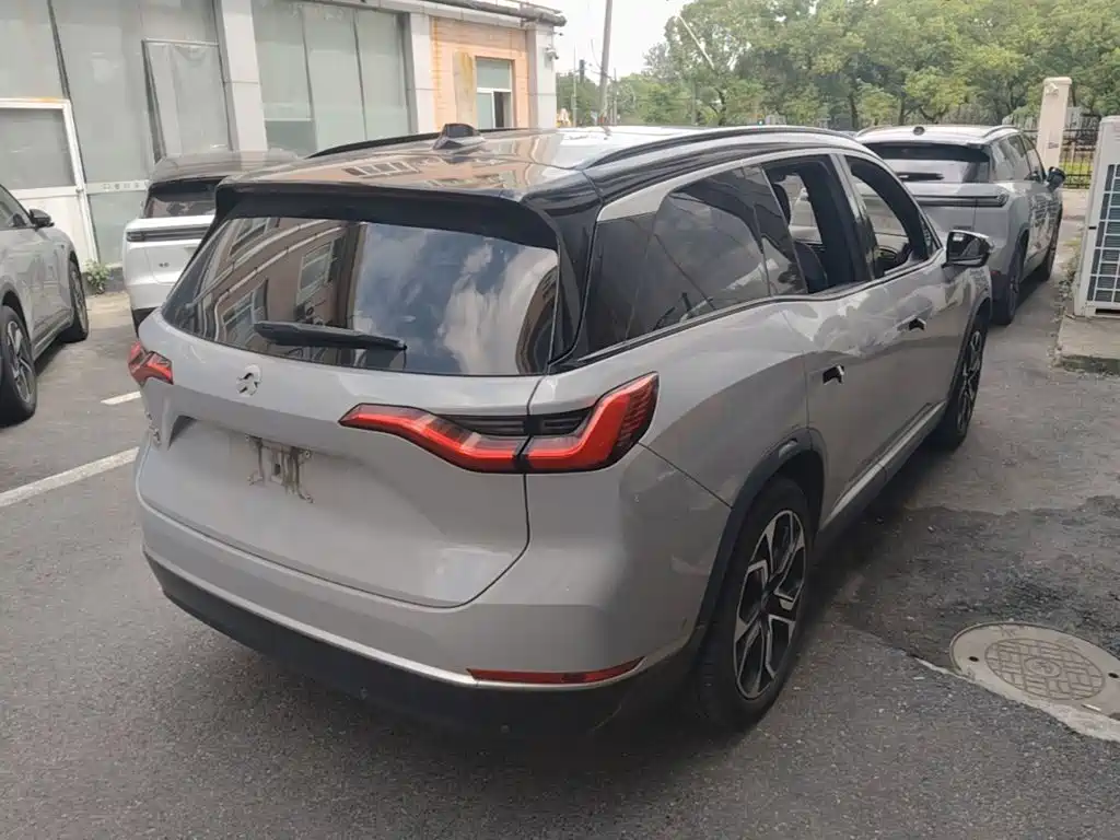 NIO ES8 — миниатюра 7