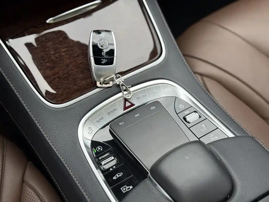 MERCEDES-BENZ S CLASS