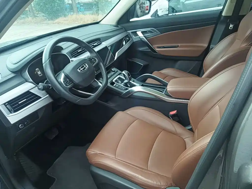 Geely Boyue — миниатюра 15