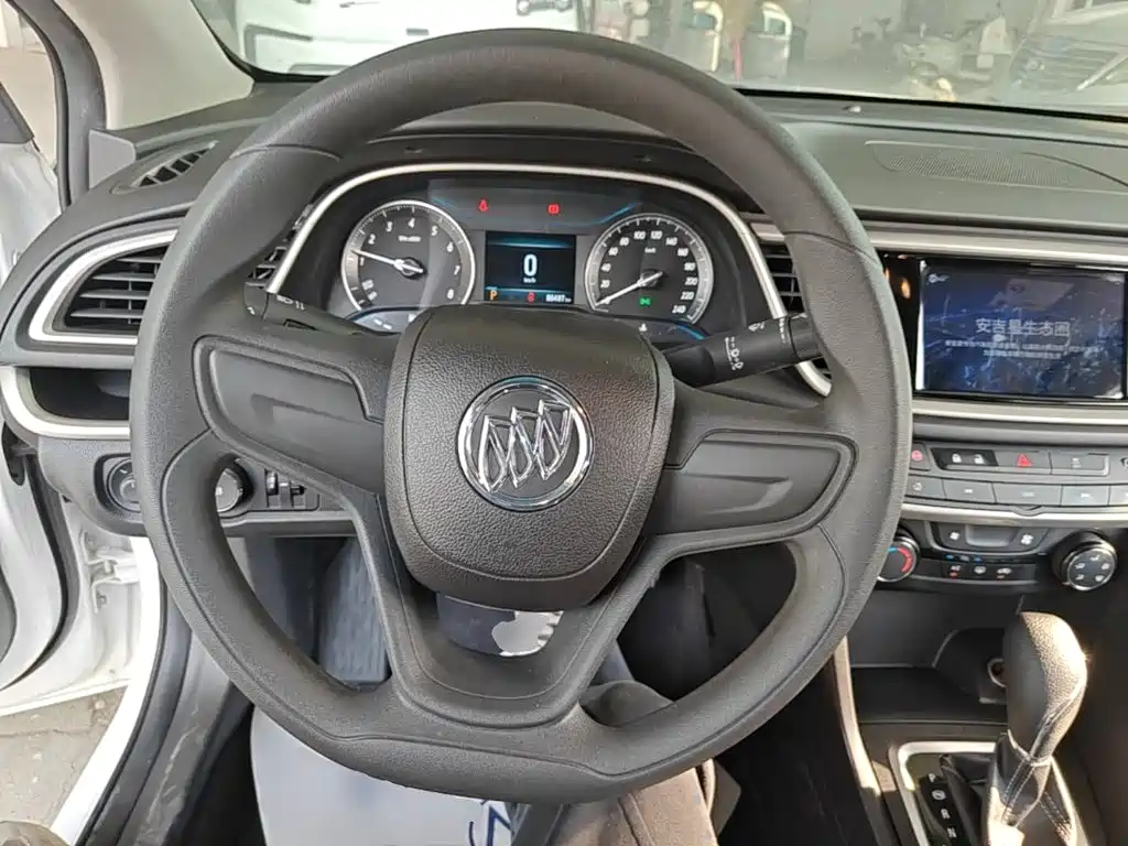 Buick Excelle — миниатюра 11