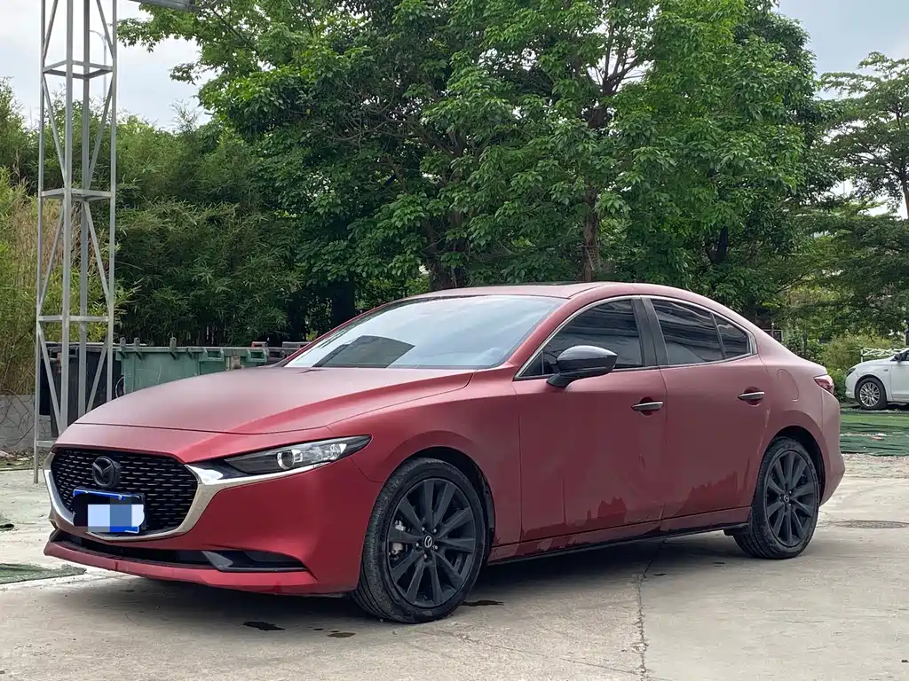 Mazda 3 Axela 2022