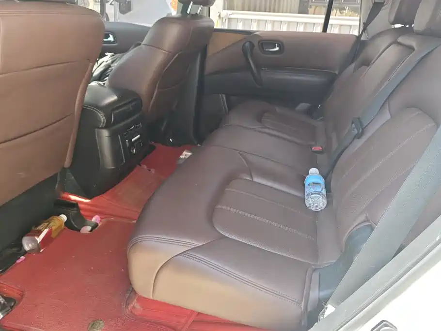 Nissan Patrol — миниатюра 11
