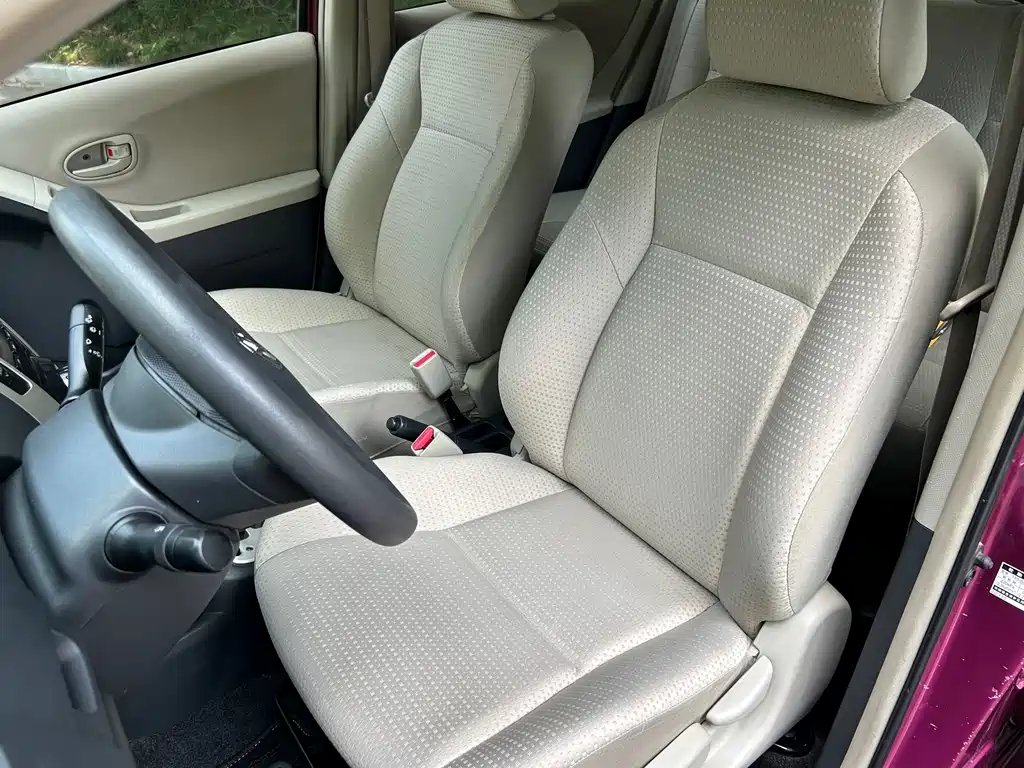 Toyota Yaris — миниатюра 16