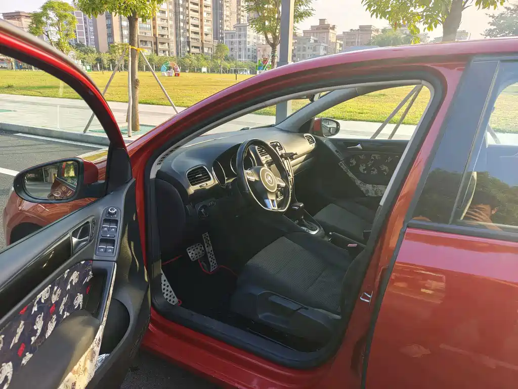 Volkswagen Golf — миниатюра 4