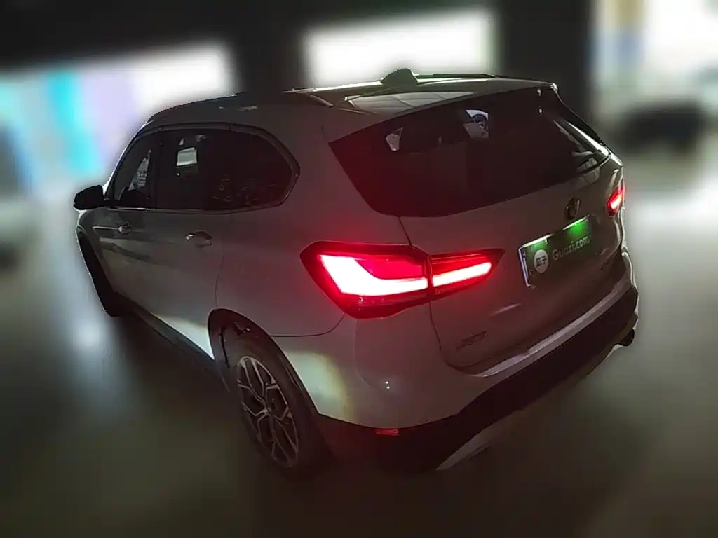 BMW X1 — миниатюра 7