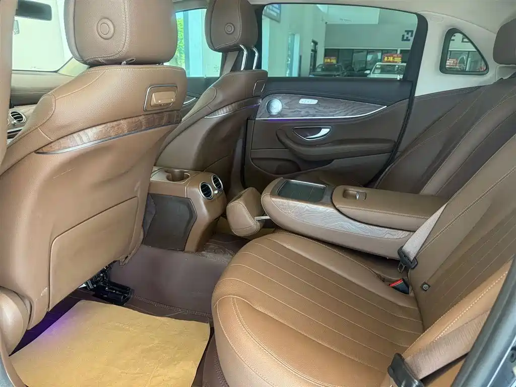 Mercedes-Benz E-Class E 2020 E 300 L Fashion
