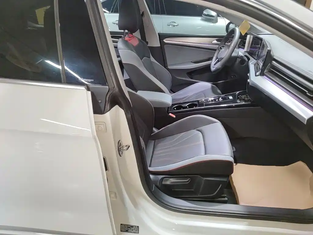 Volkswagen Lamando — миниатюра 25