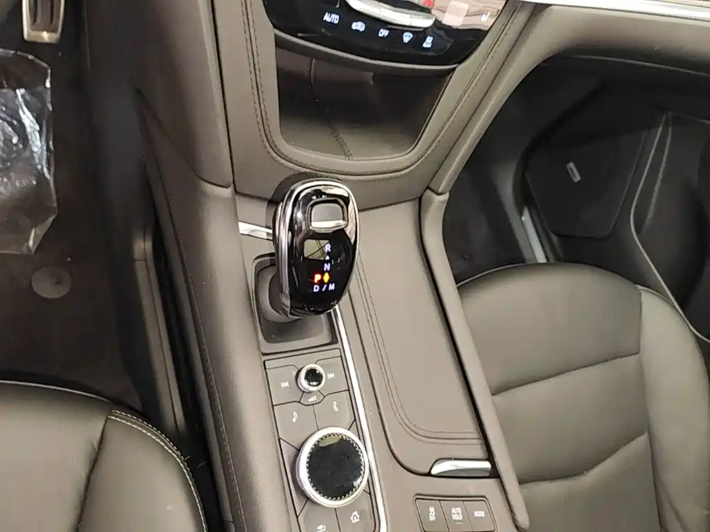 Cadillac XT5 — миниатюра 14