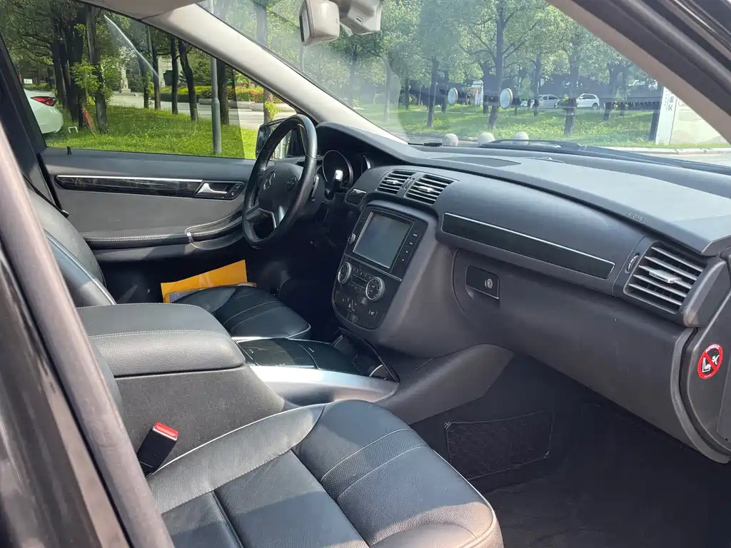 Mercedes-Benz R-Class — миниатюра 18
