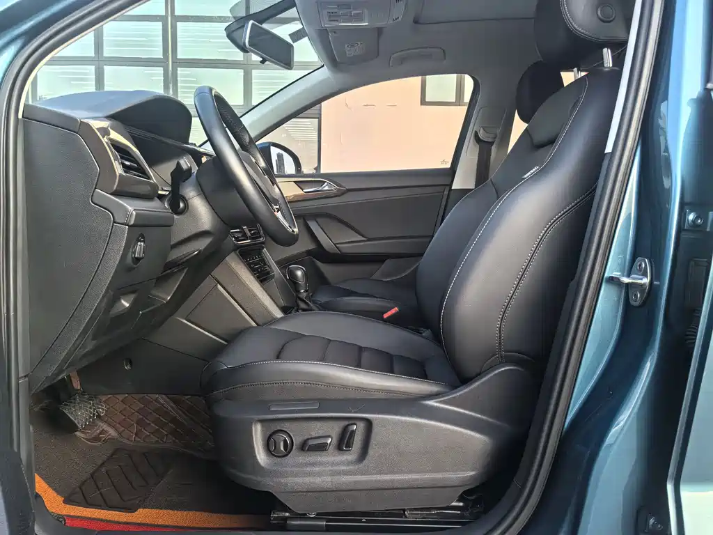 Volkswagen Tharu — миниатюра 11