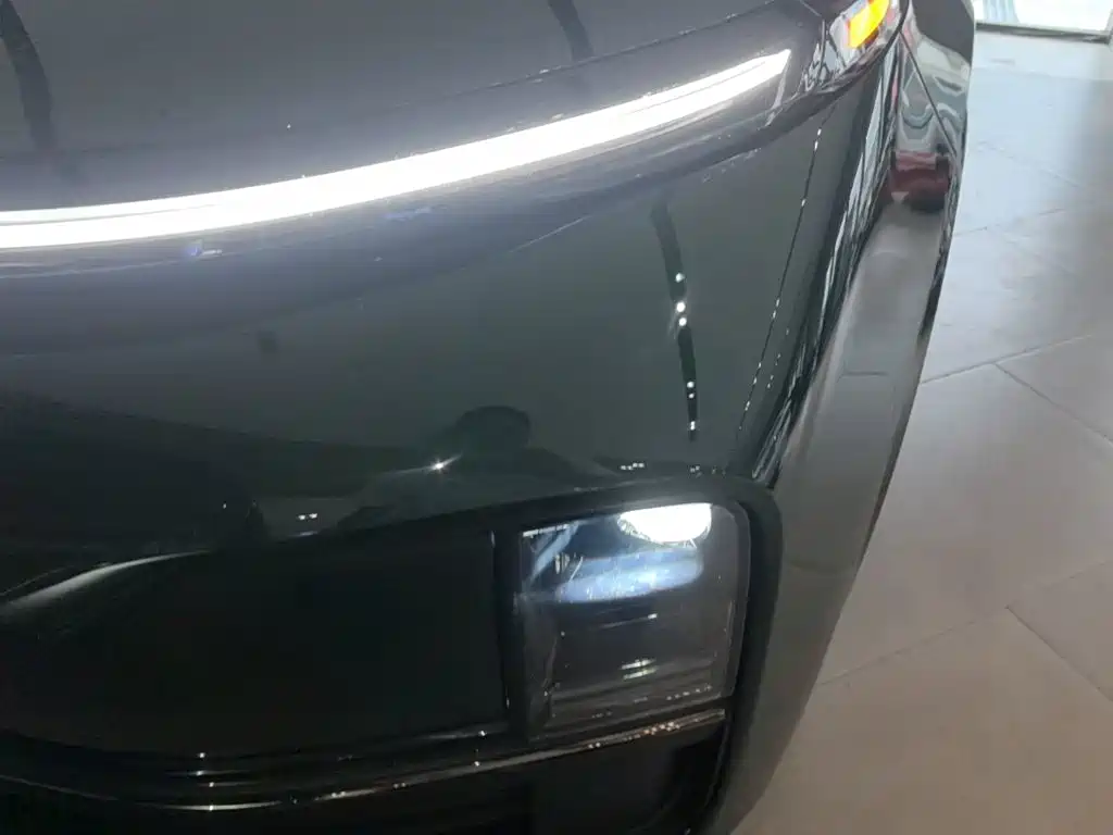Li Auto Li L9 — миниатюра 24