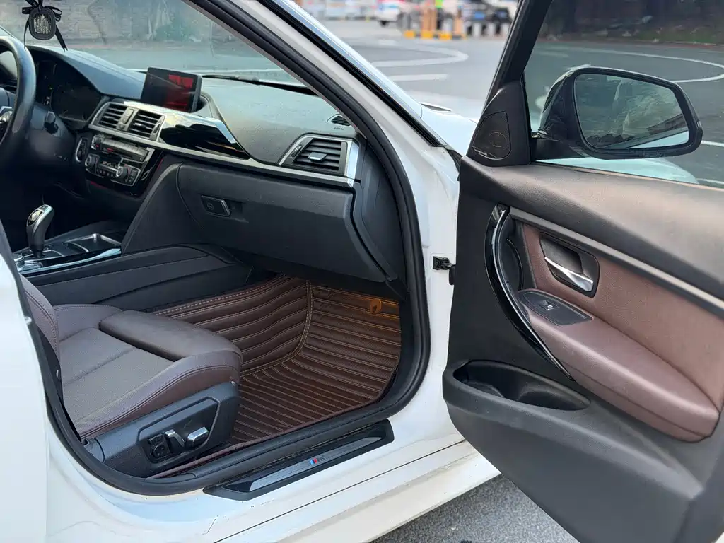 BMW 3 Series — миниатюра 15