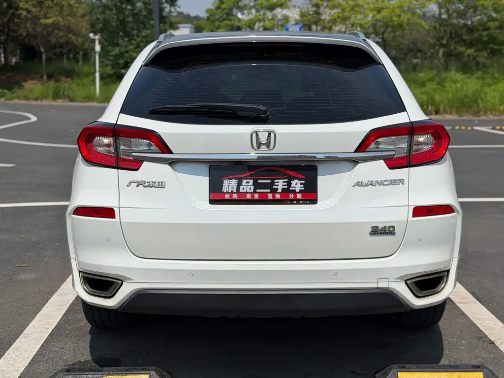 Honda Avancier — миниатюра 6