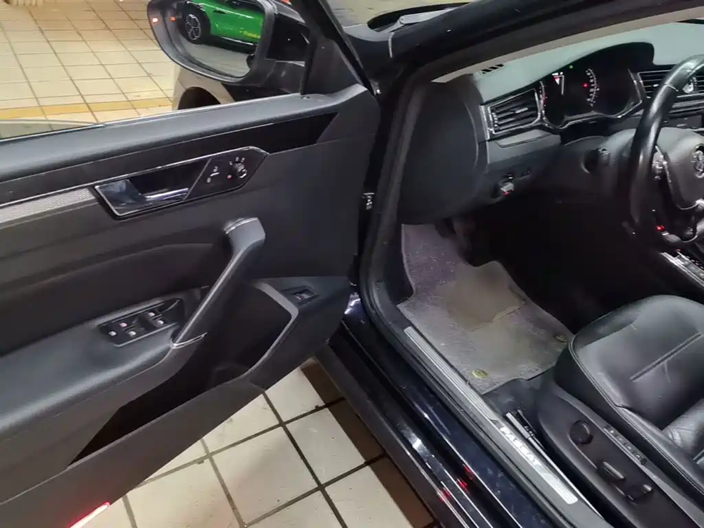 Volkswagen Passat — миниатюра 16