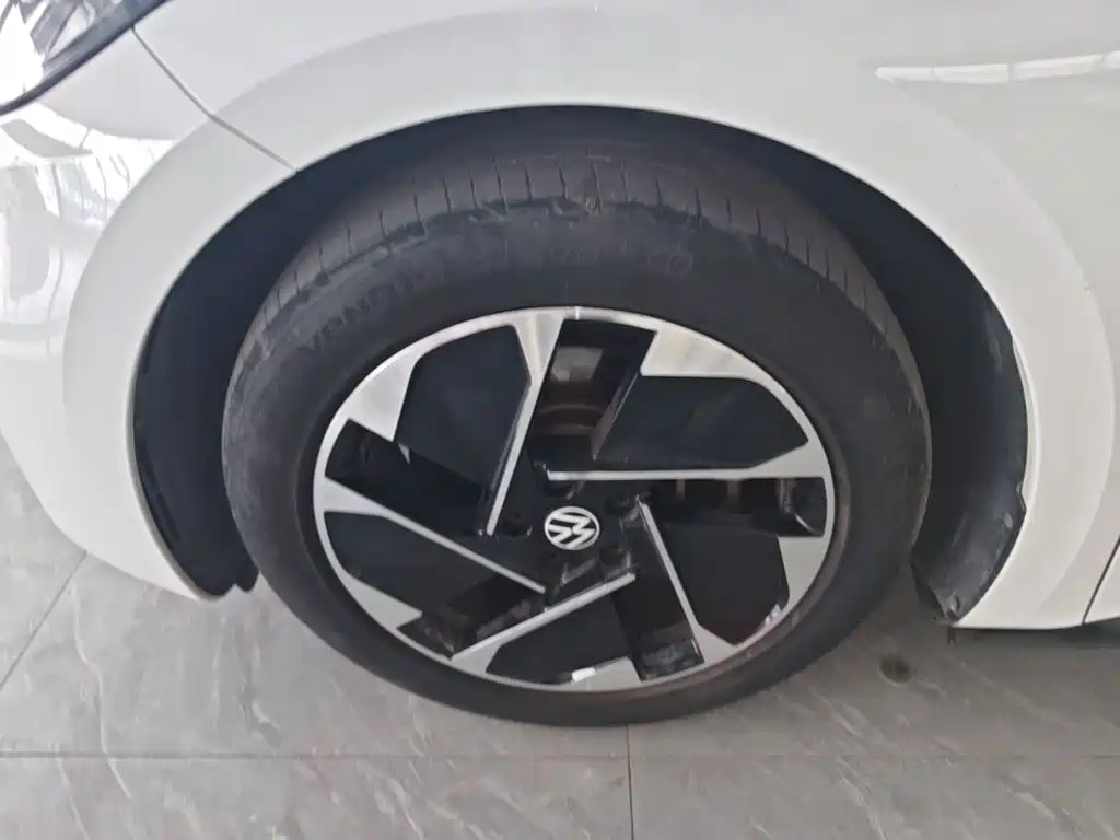 Volkswagen ID.3 — миниатюра 23