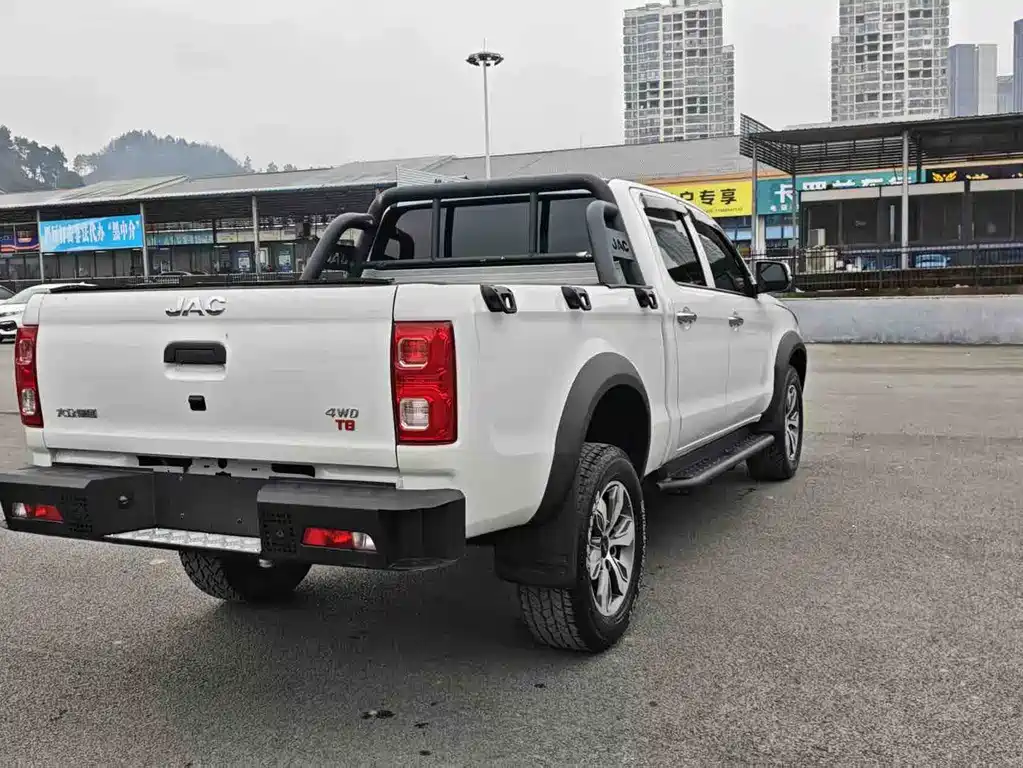 JIANGQI GROUP JAC T8