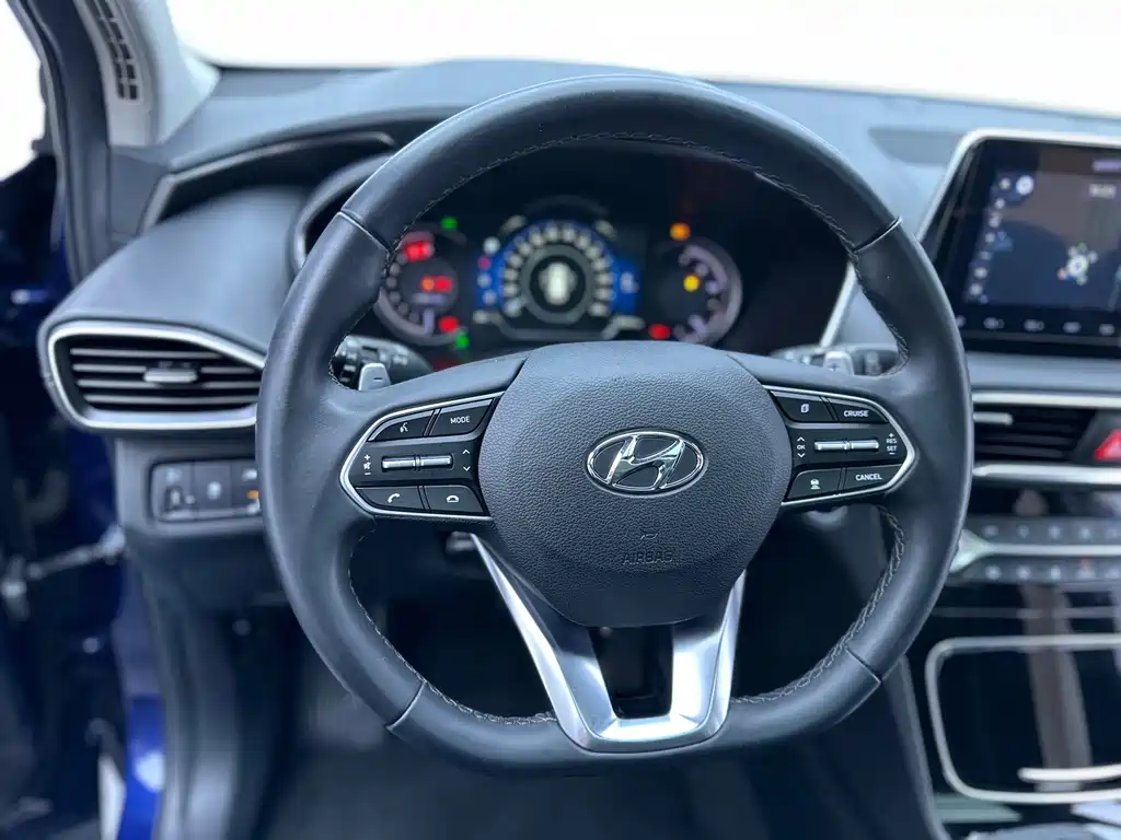 Hyundai Santa Fe — миниатюра 17