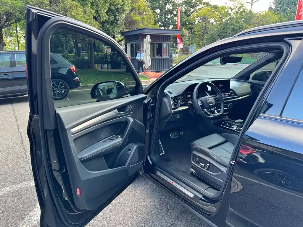 Audi Q5L — миниатюра 12