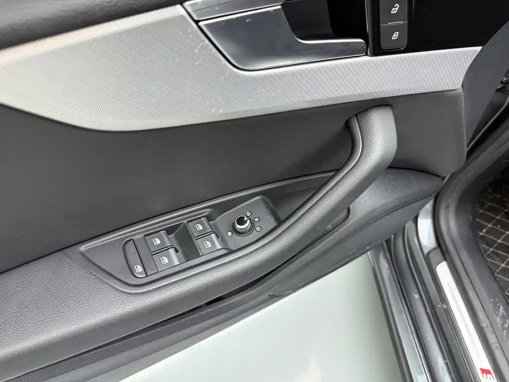 Audi A5 (Import) — миниатюра 7