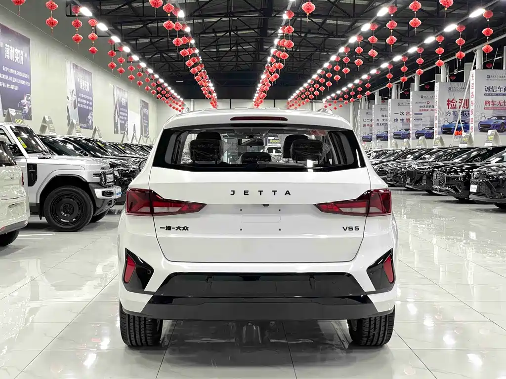 JETTA VS5