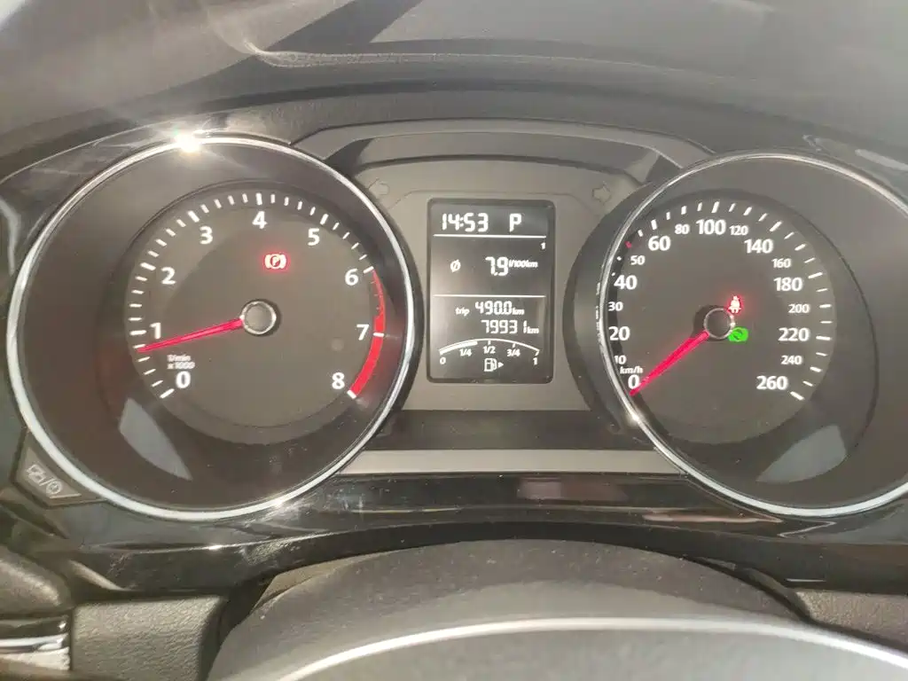 Volkswagen Sagitar — миниатюра 7