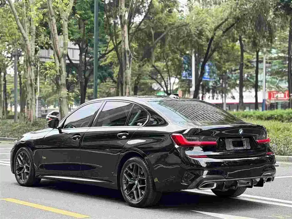 BMW 3 Series — миниатюра 4