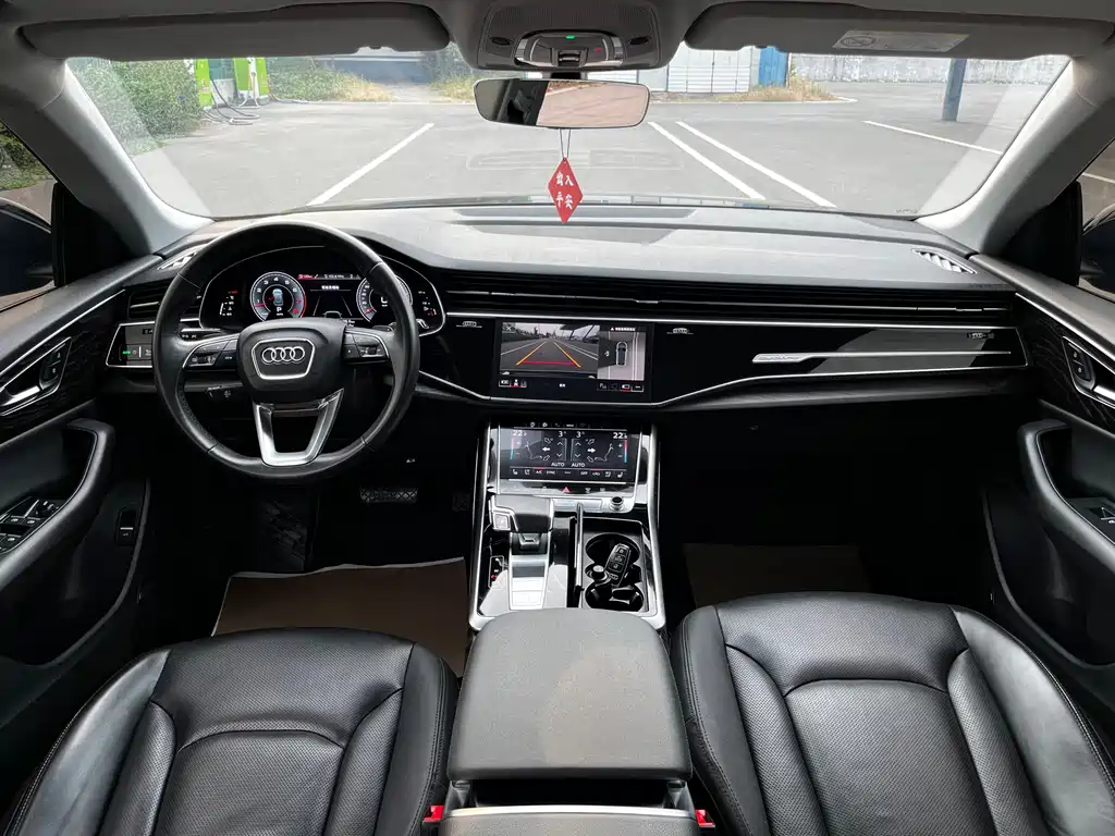 Audi Q8 — миниатюра 21