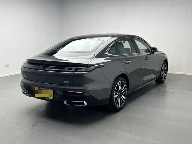 Changan Eado — миниатюра 6