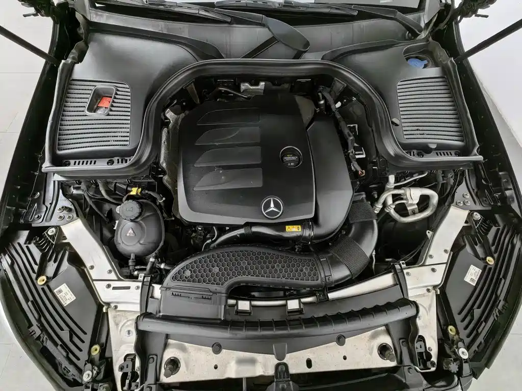 Mercedes-Benz GLC — миниатюра 6