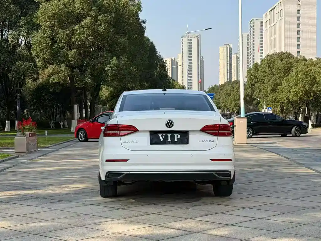Volkswagen Lavida 2021 1.5L AT Comfort