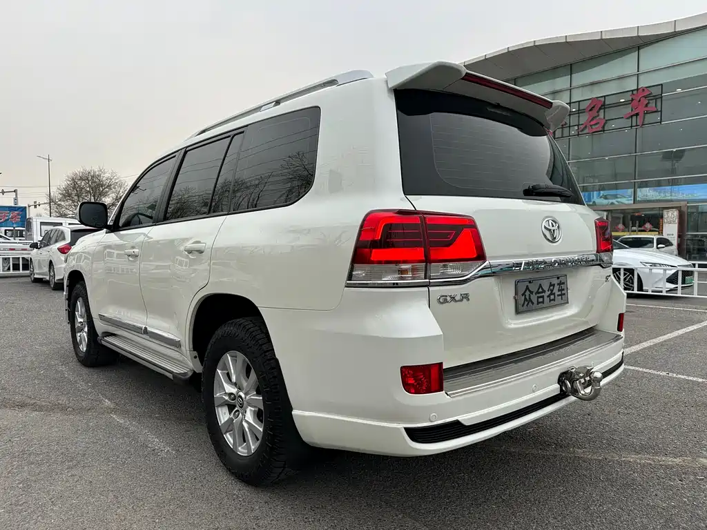 Toyota Land Cruiser 2019 4.0L AT
