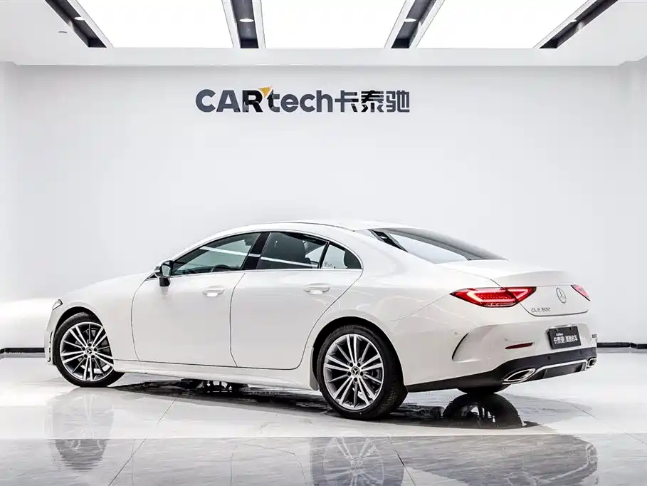 MERCEDES-BENZ  CLS
